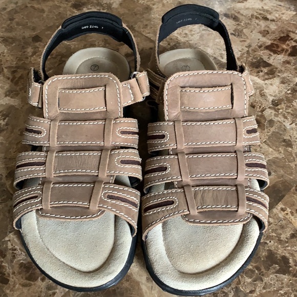 Dockers sandals, size 7, EUC - Picture 2 of 7